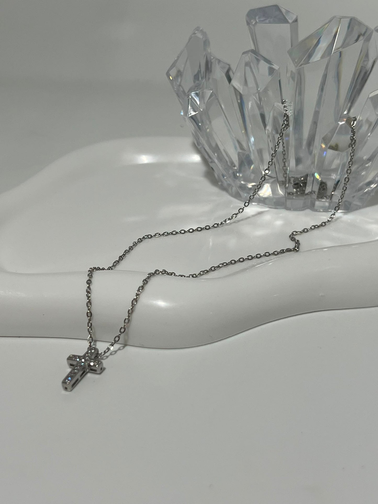 Collar Cruz Brillante