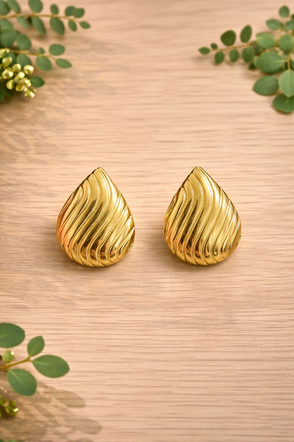 Aretes Gota Dorada