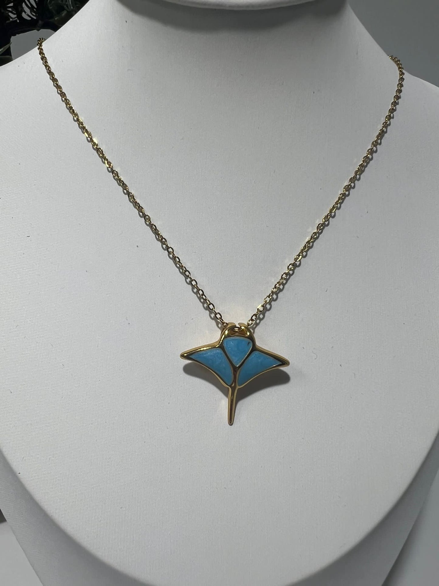 Collar Mantarraya Turquesa